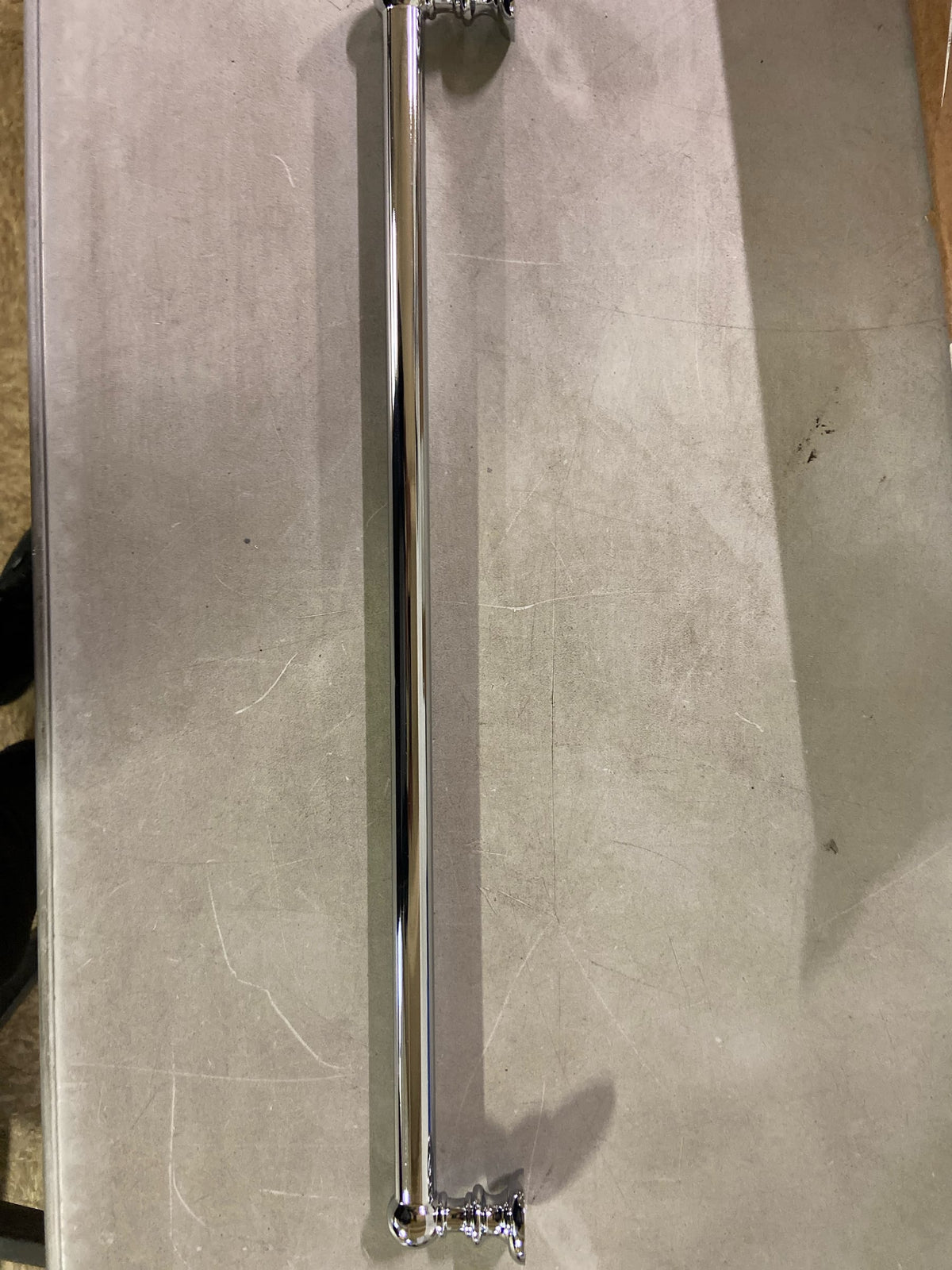 Atlas Homewares A617-CH Victoria 18 Inch Center to Center Handle Appliance Pull - Polished Chrome