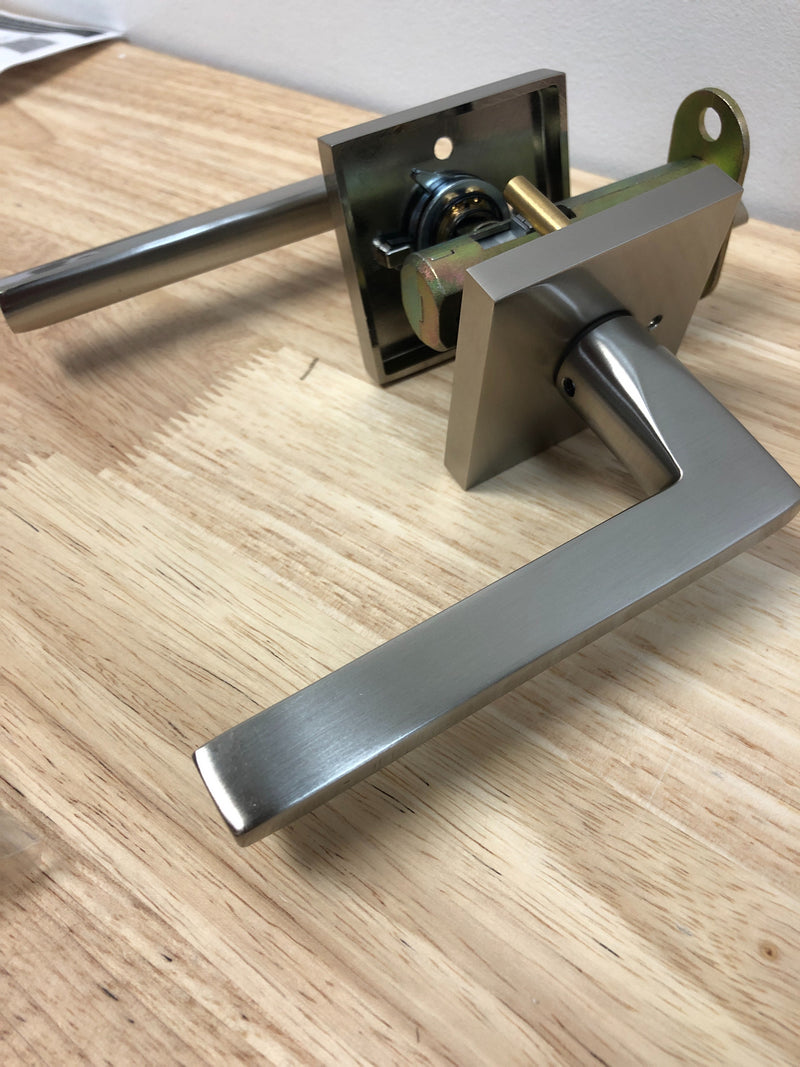 Emtek 5210HLOUS15LH Helios Left Handed Privacy Door Lever Set with Square Rose - Satin Nickel