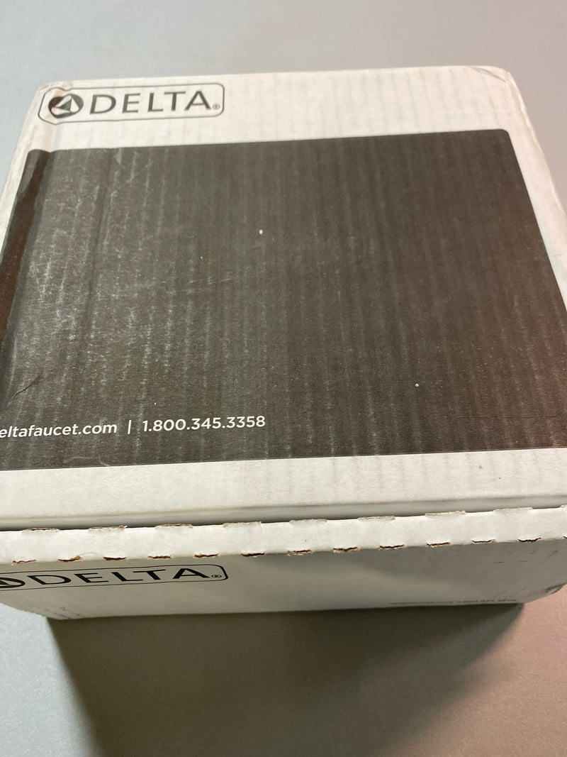 Delta T27T967 2-Handle Wall-Mount Valve Trim Kit with 6-Setting Integrated Diverter in Chrome (Valve Not Included)