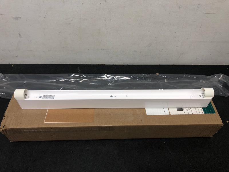 Artemide Basic Strip Vanity Light 24" white USC-RD563200