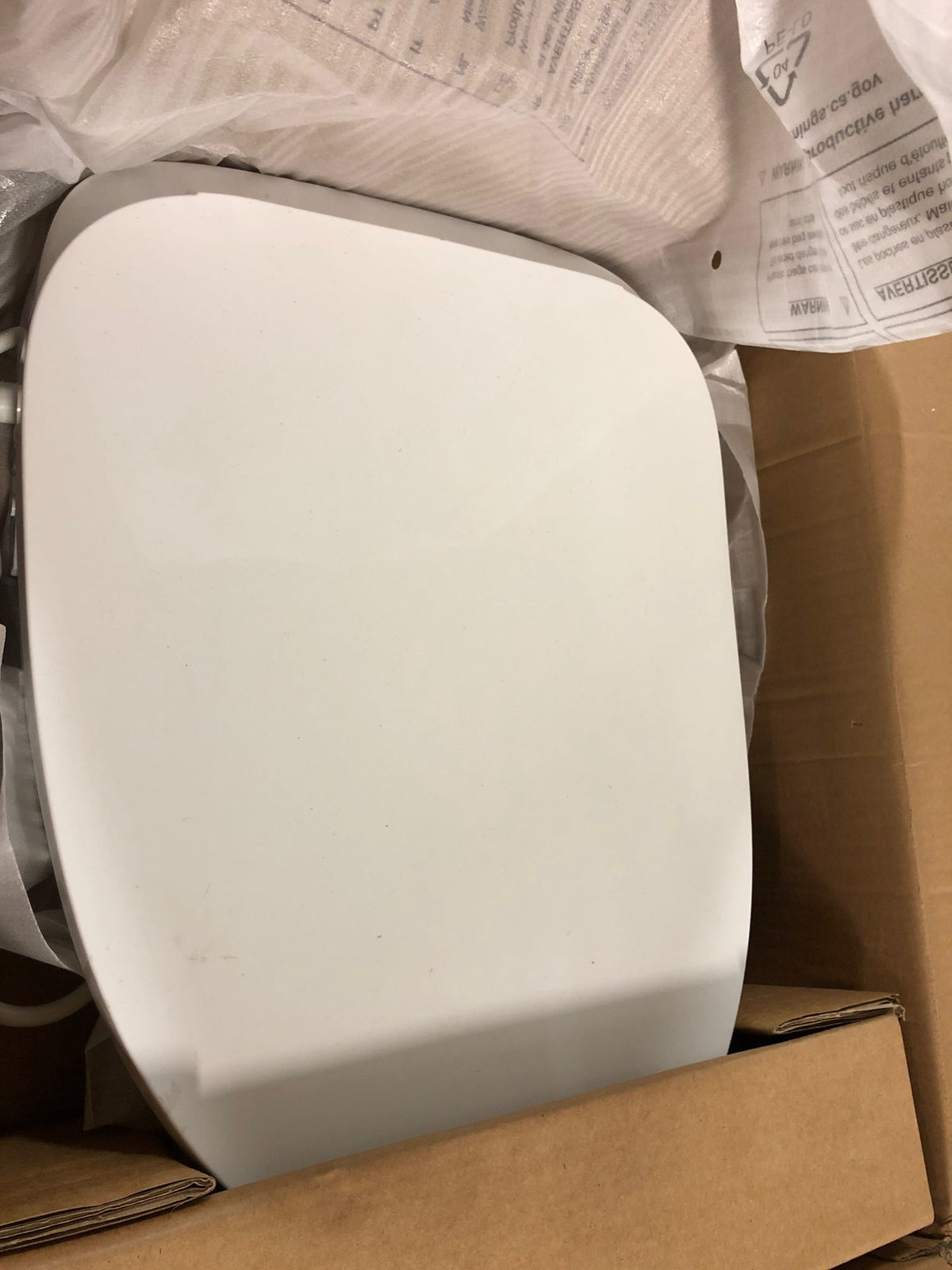 Bemis HV5000E 000 Haven Elongated Smart Bidet Seat - White