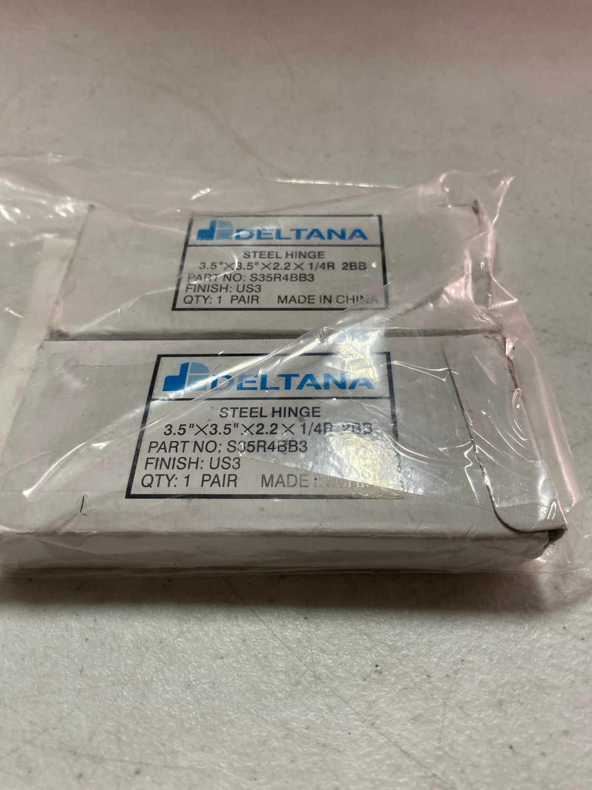 Deltana S35R4BB3 3-1/2" x 3-1/2" Ball Bearing 1/4" Radius Corners Mortise Hinge - Pair - Polished Brass