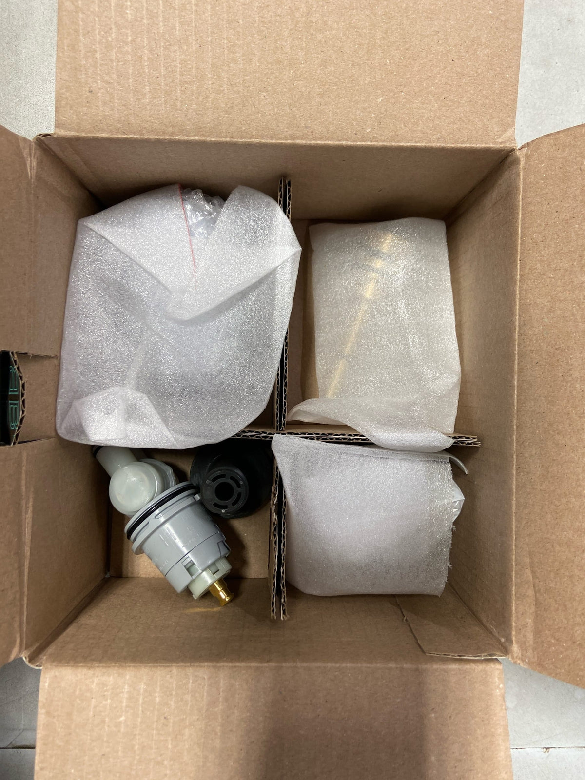 Brizo T75P606-PCLHP Pressure Balanced Valve Trim with Integrated 6 Function Diverter for Three Shower Applications - Less Handles and Rough In - Chrome
