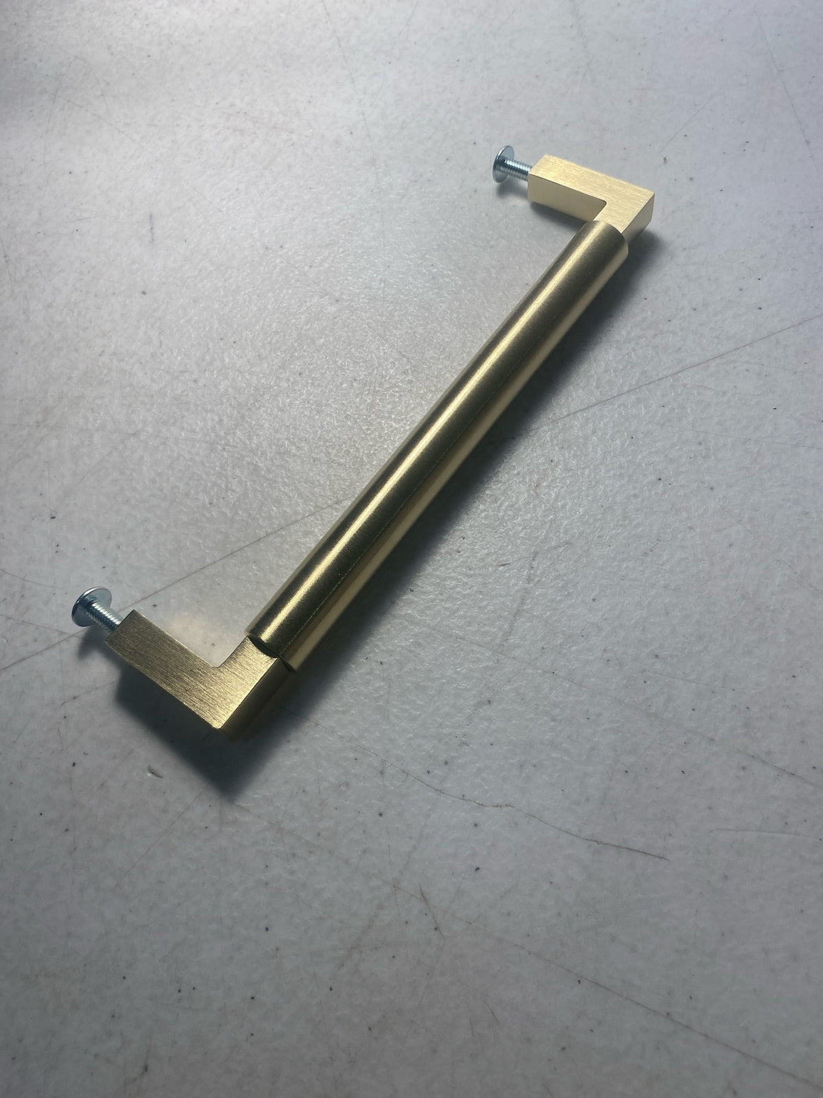Baldwin 4432.BIN Gramercy 6 Inch Center to Center Handle Cabinet Pull from The Estate Collection - Satin Brass
