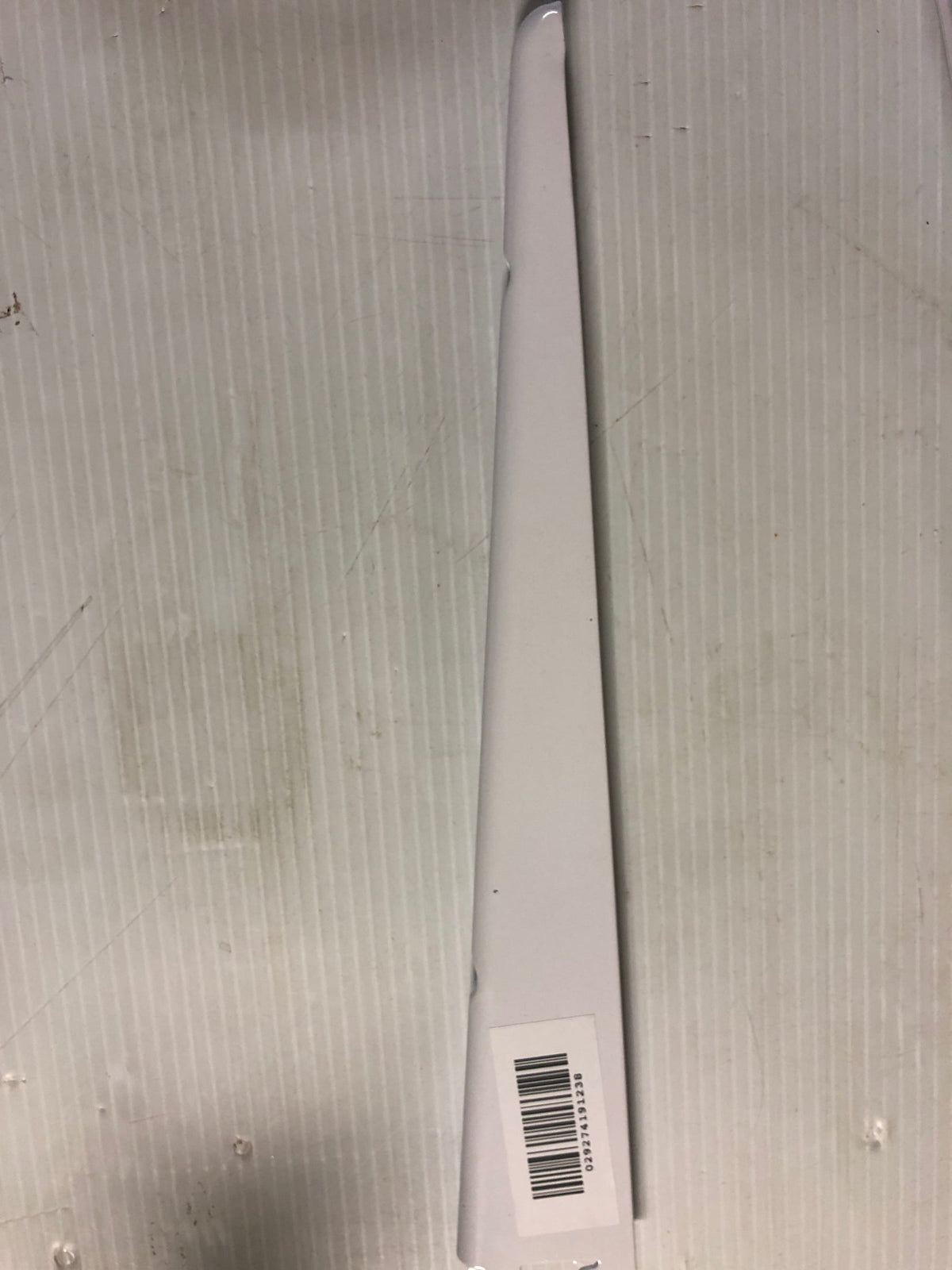 Knape and Vogt 182BP 12.5 82 Series 12-1/2 Inch Long Double Slotted Shelf Bracket with 450 lbs Weight Capacity for Double Slot Standards - White