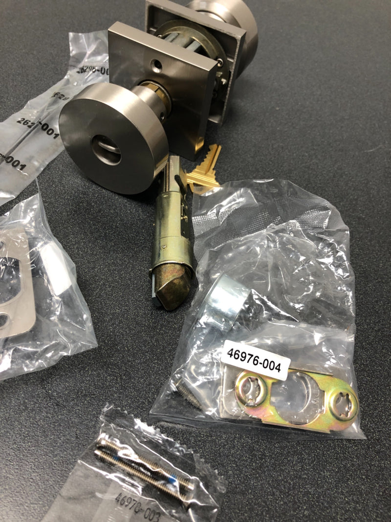 Baldwin ENCONCSR150 Contemporary Single Cylinder Keyed Entry Door Knob with Square Rose - Satin Nickel