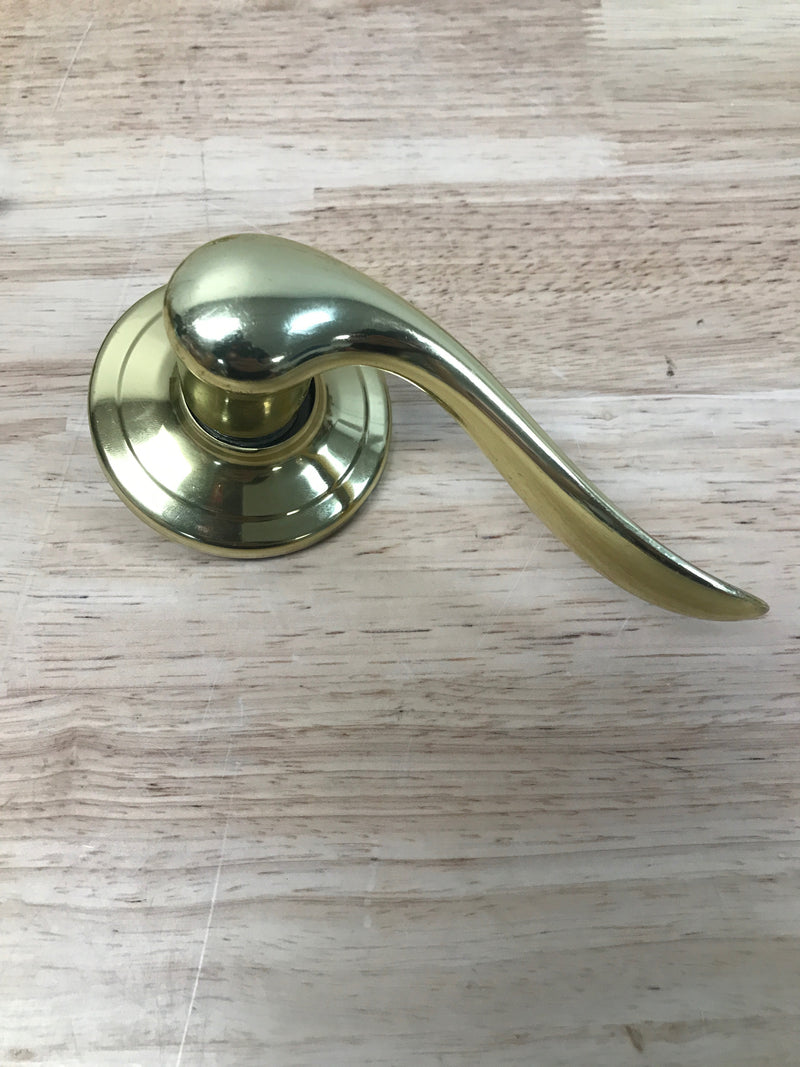 Kwikset 720TNL-3V1 Tustin Passage Door Leverset from the Signature Series - Polished Brass