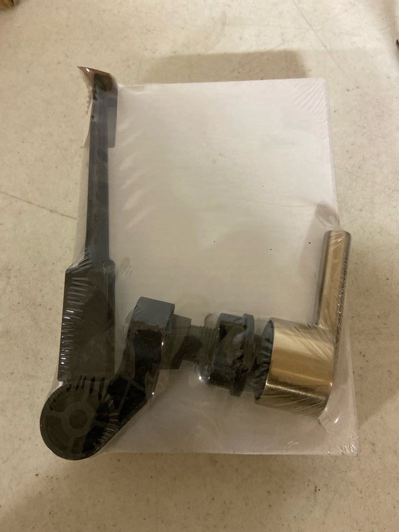 Delta Trinsic Side Tank Lever