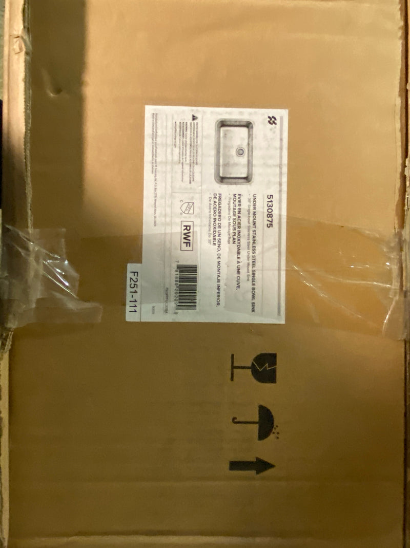 PROFLO PFUC308A Plomosa 29-3/4" Undermount Single Basin Stainless Steel Kitchen Sink - Stainless Steel