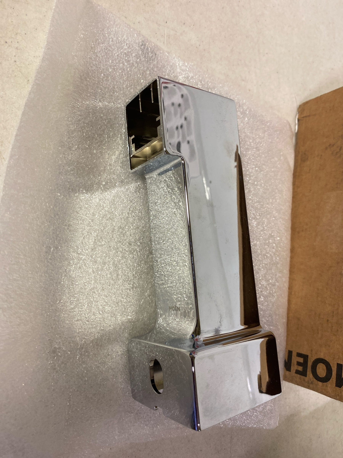 Moen S3898 90-Degree Non Diverter Spout, Chrome