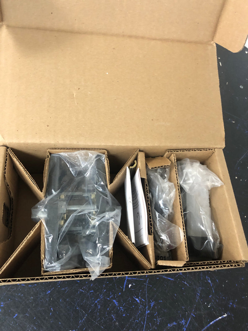 Baldwin PVSQUCFR190 Square Privacy Door Lever Set with 5 Inch Rectangle Rose from the Reserve Collection - Satin Black