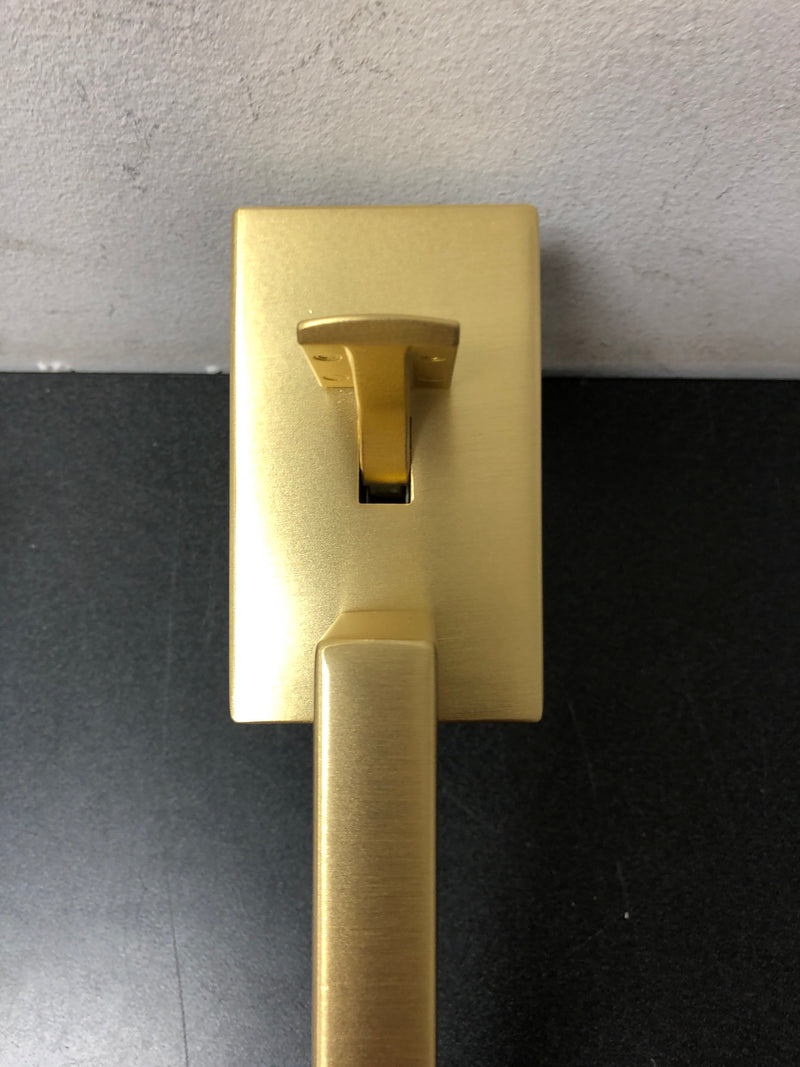 Schlage F58CEN608 Century Single Cylinder Exterior Entrance Handleset from the F-Series - Satin Brass
