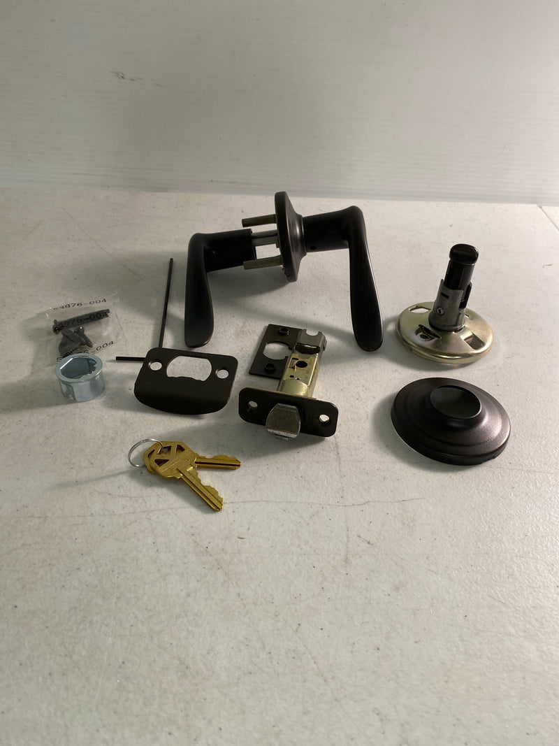 Kwikset Tustin Keyed Entry Door Leverset with Smart Key from the Signature Series