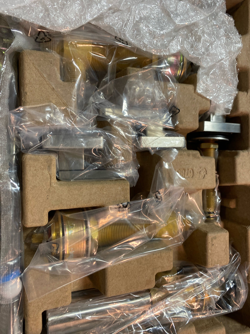 Signature Hardware SHWSCHB807ZBN Hibiscus Widespread Bathroom Faucet