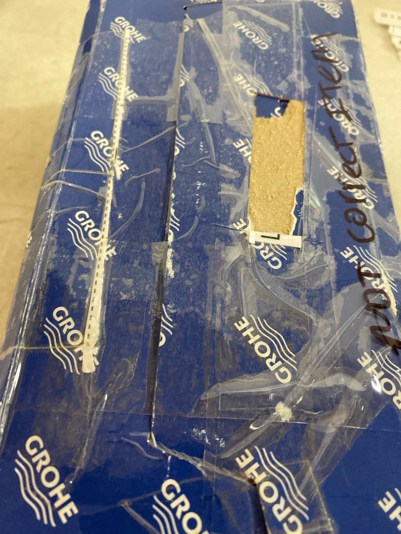 Grohe 13275001 Concetto 6-11/16" Integrated Diverter Tub Spout - Starlight Chrome