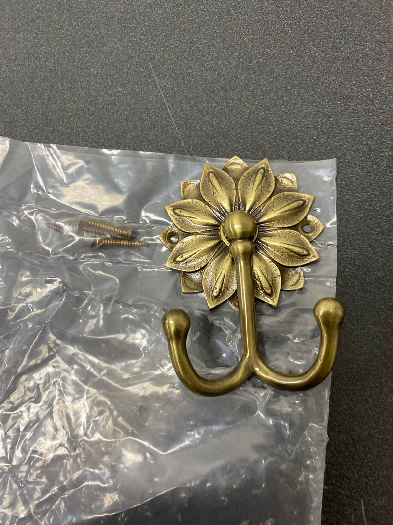 Signature Hardware 444393 Floral 3-1/8 Inch Wide Double Coat and Hat Hook - Antique Brass