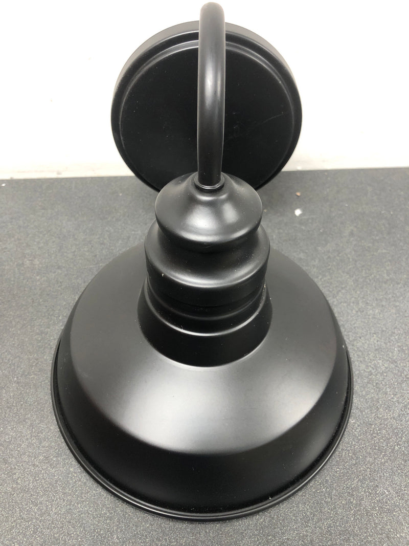 Hampton bay HB3670-43 Elmcroft 7.63 in. 1-Light Matte Black Farmhouse Wall Sconce with Metal Shade