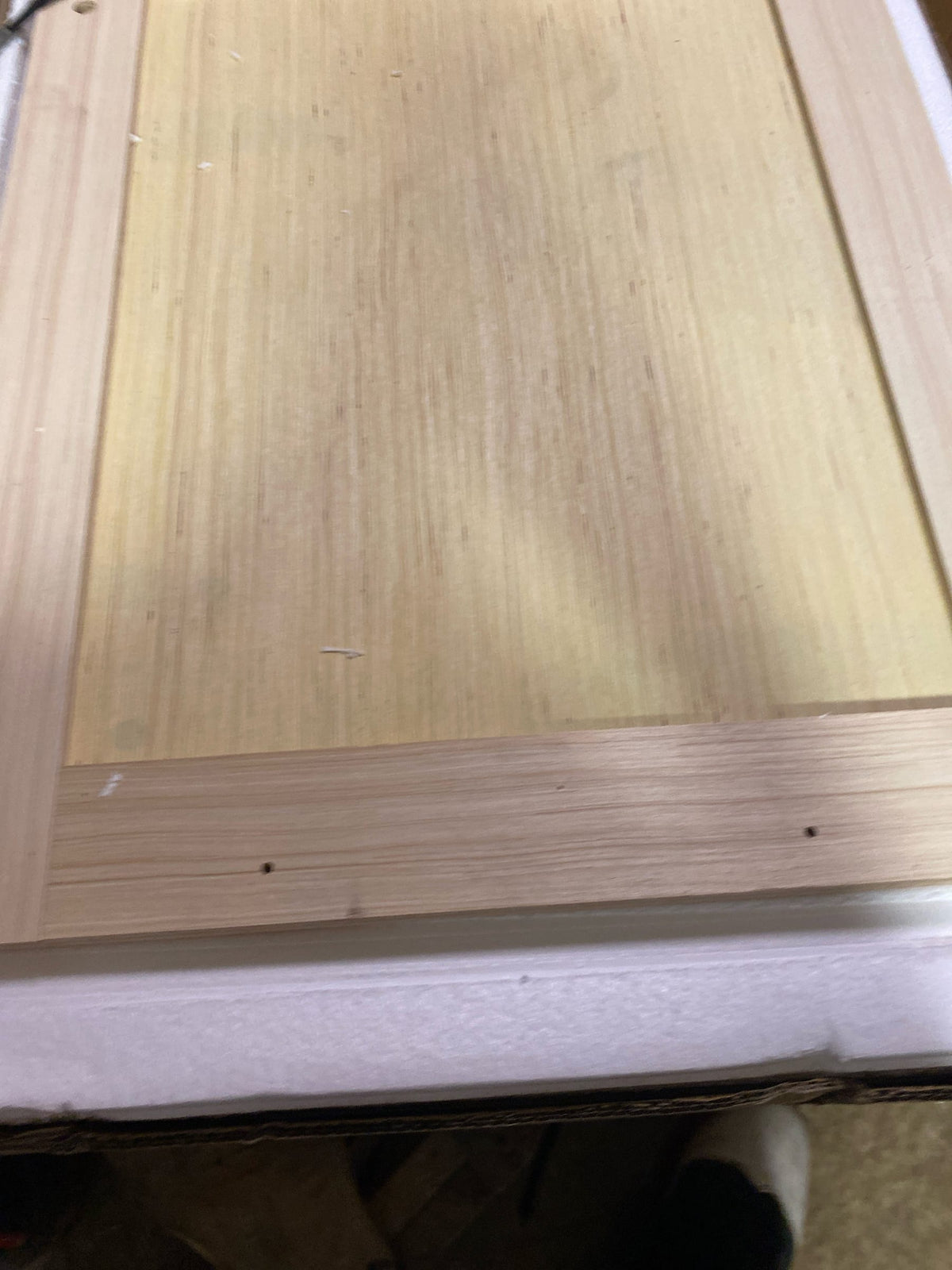 Maplevilles Cabinetry D1-V2421FS 24" Single Free Standing Vanity Cabinet Only - Less Vanity Top - Snow White
