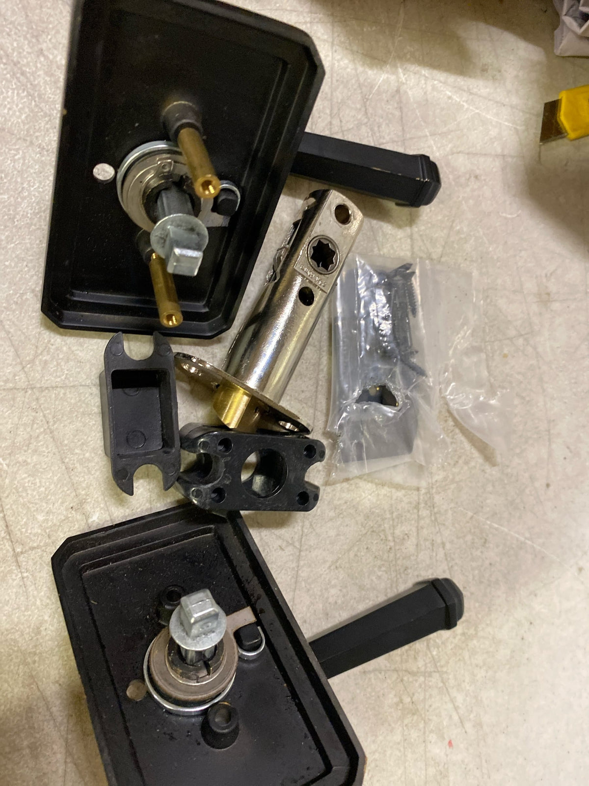 Signature Hardware 479151 Matteen Left Handed Solid Brass Privacy Door Lever Set with 2-3/8" Backset - Matte Black
