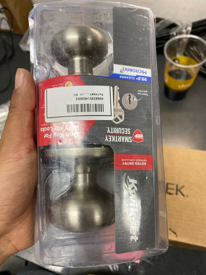 Kwikset Juno Entry Door Knob with Lock and Key, Secure Keyed Handle Exterior, Front Entrance and Bedroom, Satin Nickel, Pick Resistant SmartKey Rekey Security and Microban, 2