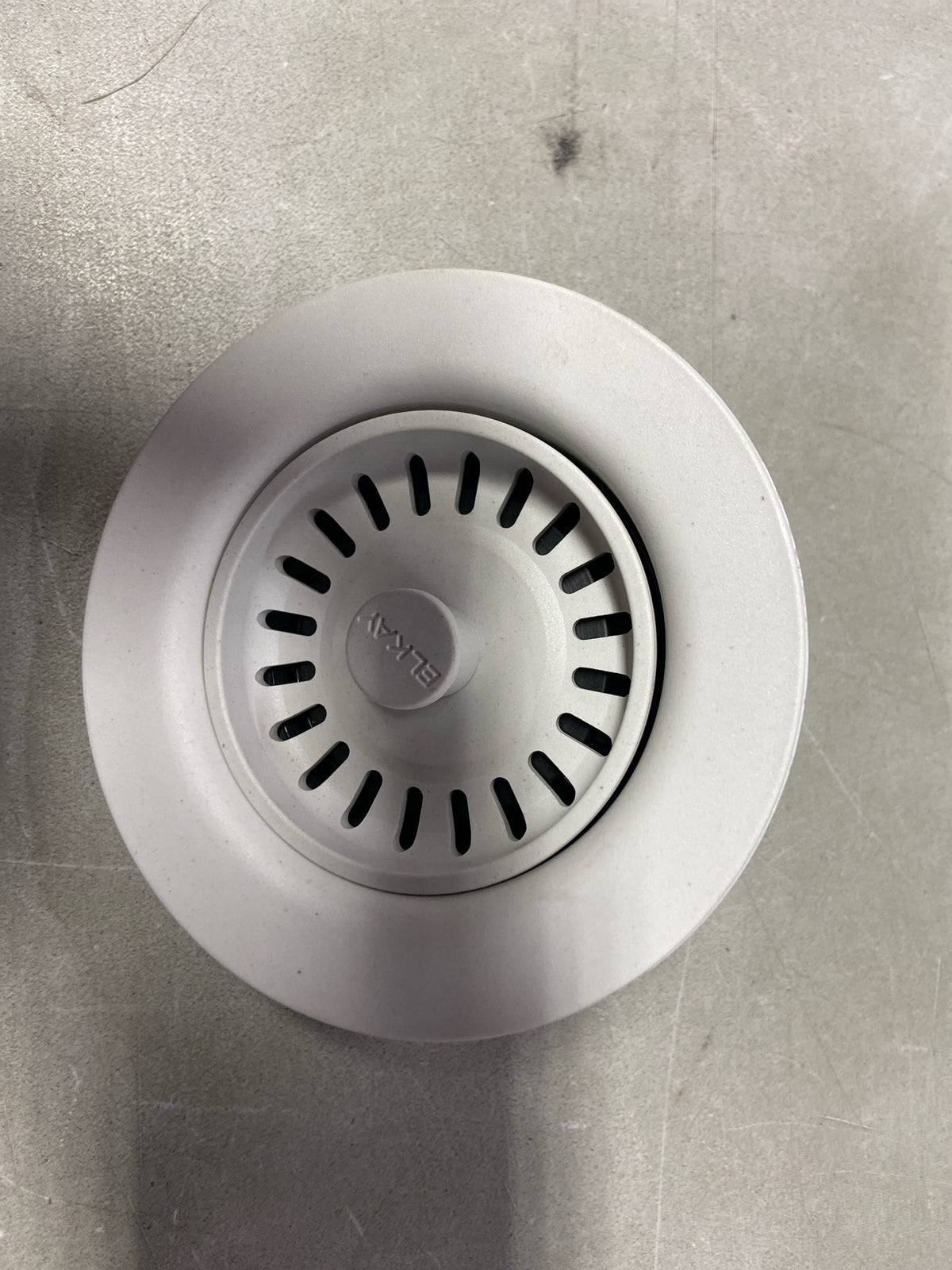 Elkay LKQD35RT Polymer 3-1/2" Disposer Flange with Removable Basket Strainer and Rubber Stopper - Ricotta