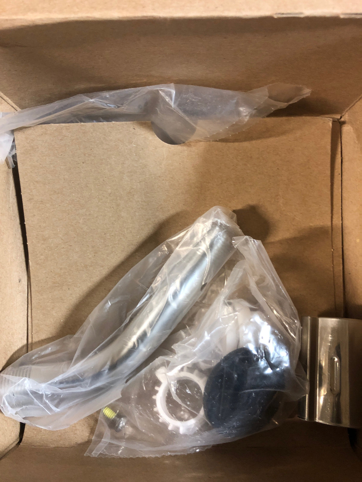 Moen TL183 Posi-Temp Pressure Balanced Tub and Shower Trim with 2.5 GPM Shower Head and Tub Spout from the Chateau Collection (Less Valve) - Chrome