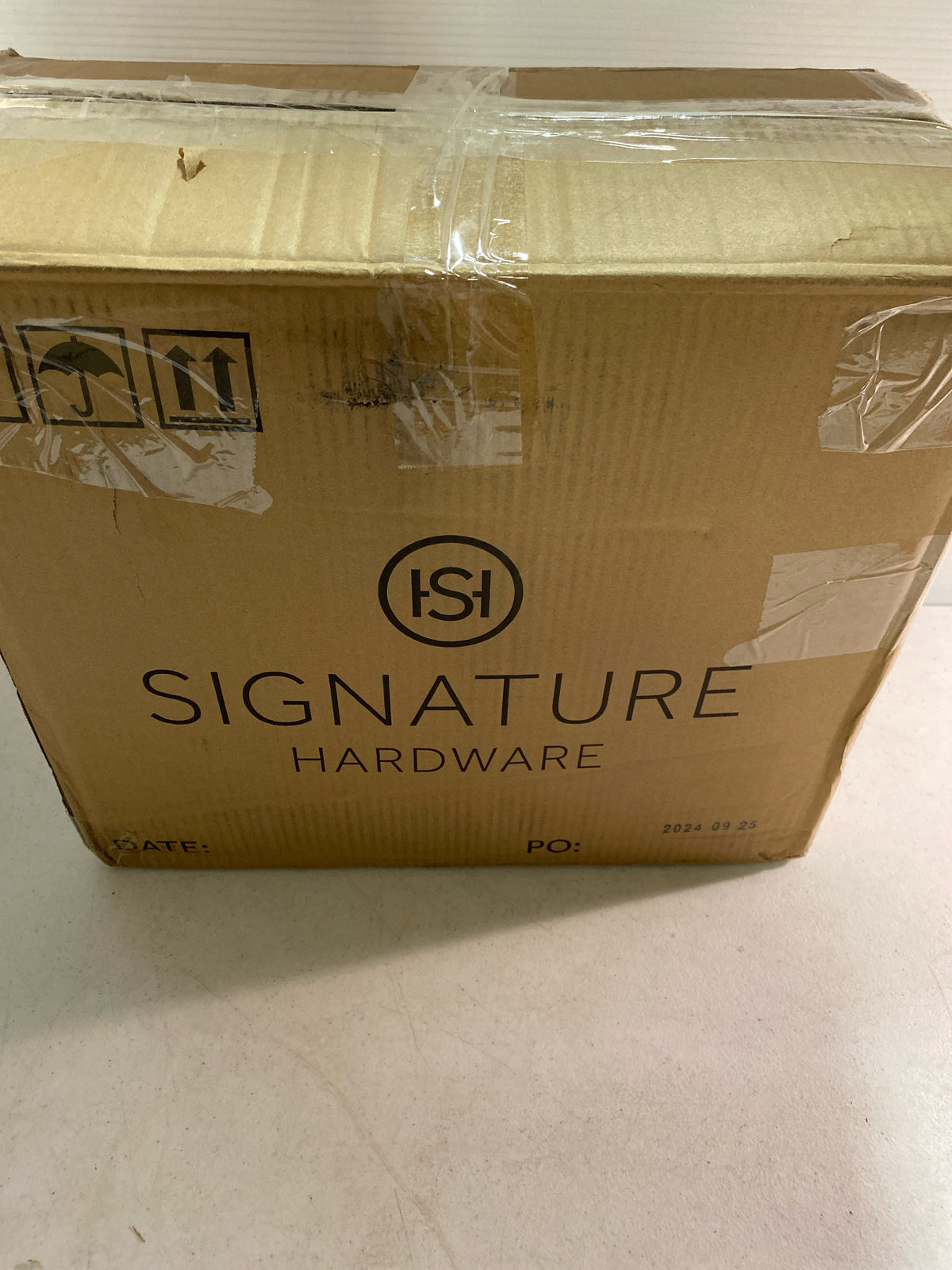 Signature Hardware 7920659 Bradenton 1.28 gpf Toilet Tank in White