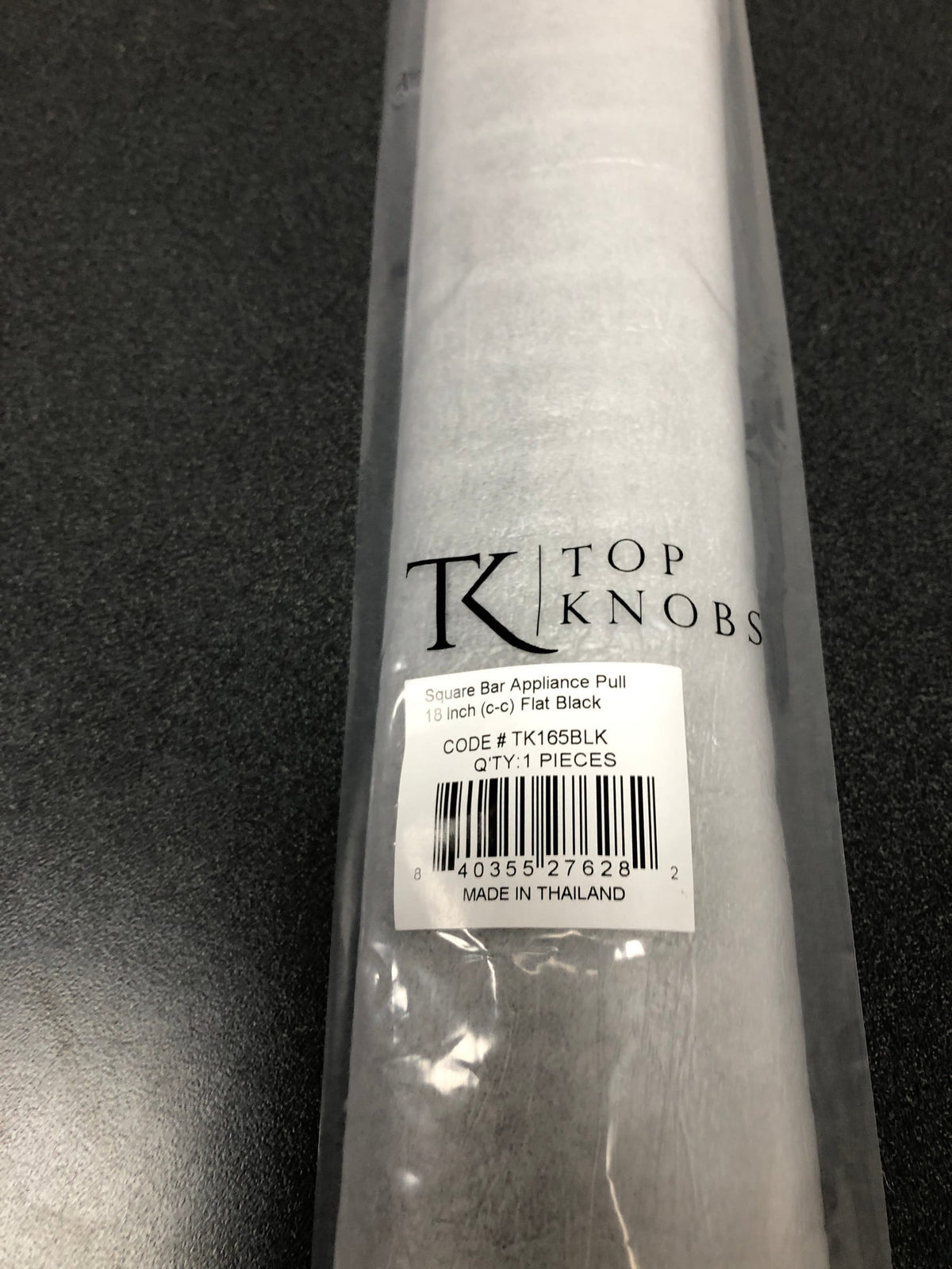 Top Knobs TK165BLK 18" 457mm Cabinet Square Bar Appliance Pull Flat Black