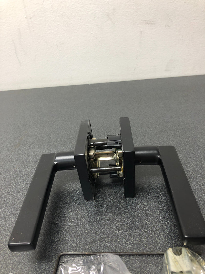 Kwikset 730HFLSQT-514 Halifax Privacy Door Lever Set with Square Rose - Matte Black