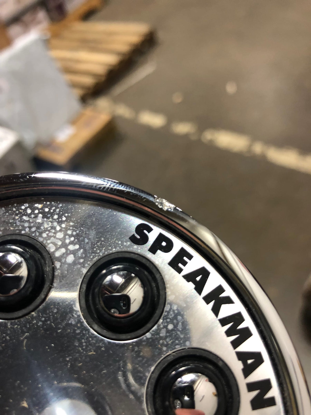 Speakman S-2251 Signature Brass 64 Spray 2.5 GPM Shower Head - Polished Chrome