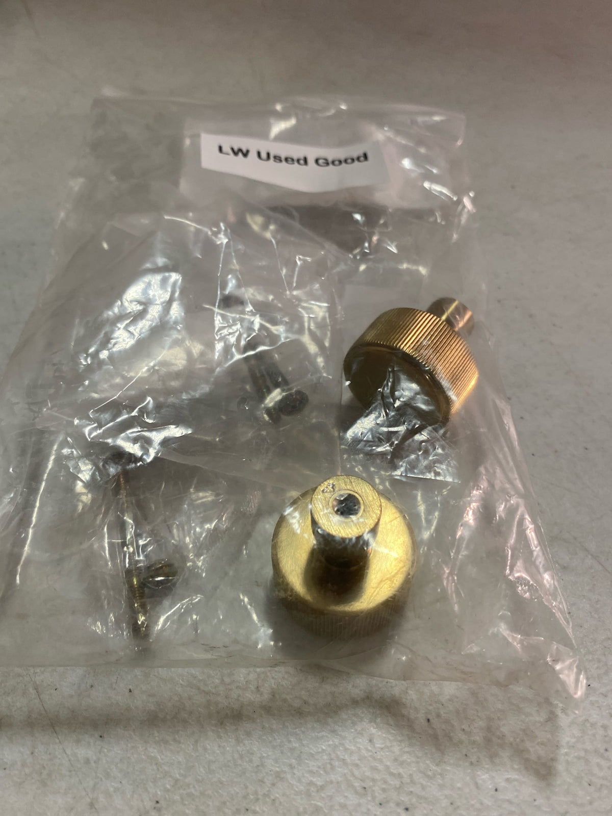 Dempsey Round Knob 1 1/4 Inch Honey Bronze