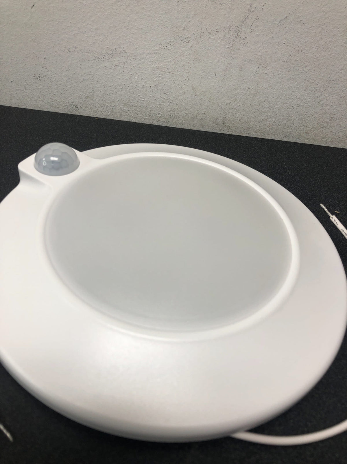 American Lighting QD4PIR-30-WH Quick Disc 4" Flush Mount Ceiling Light with Motion Sensor - 3000K - White