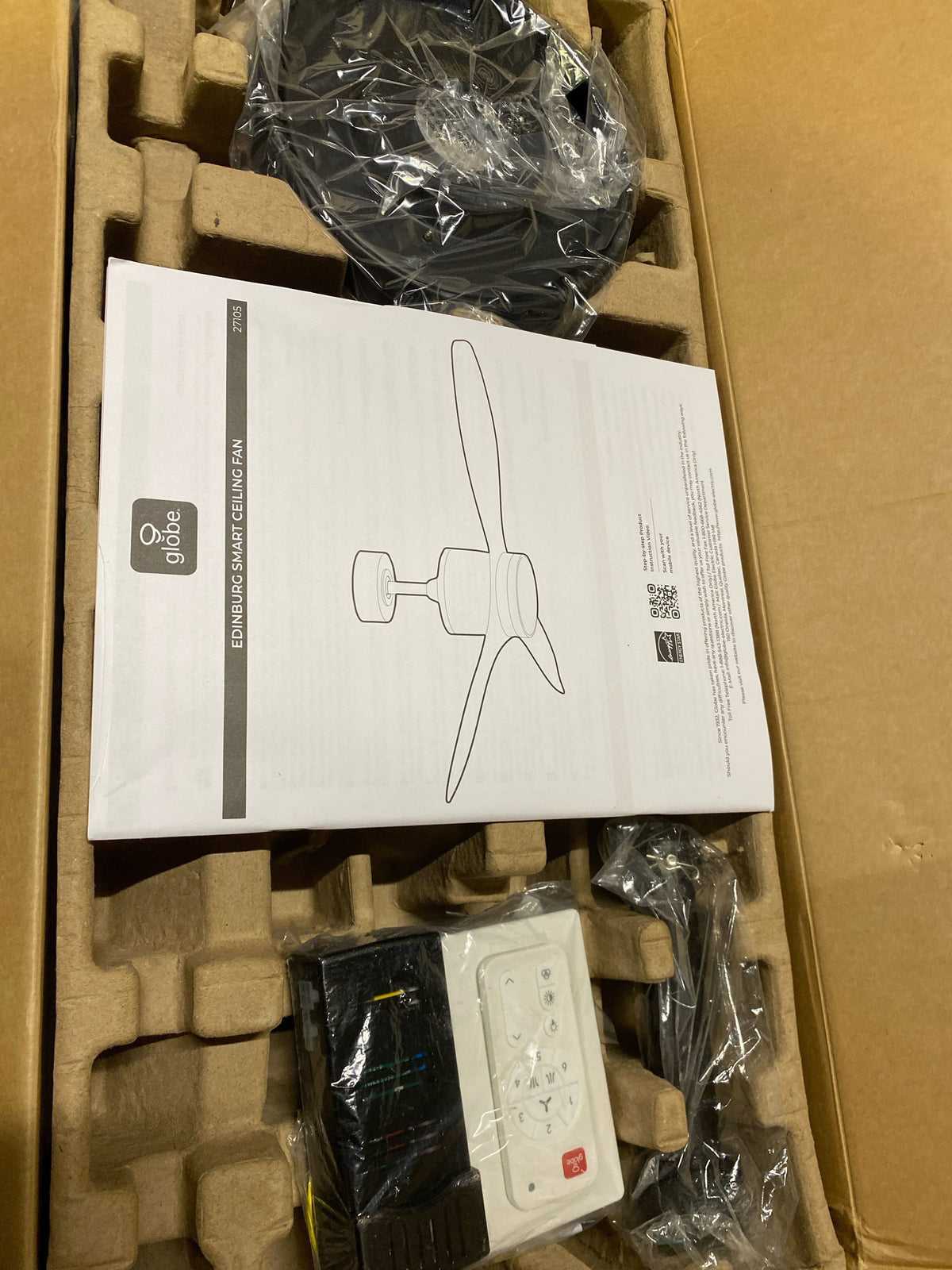 GLOBE Electric Edinburgh 48 in. Smart Ceiling Fan with LED Light, Remote Control, Whisper Quiet DC Motor, 6 Speeds, Black with Brass Accents