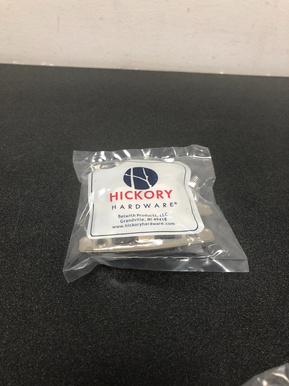 Hickory Hardware P296-SC Full Inset Traditional Cabinet Door Hinge with Self Closing Function (Package of 2) - Satin Cloud