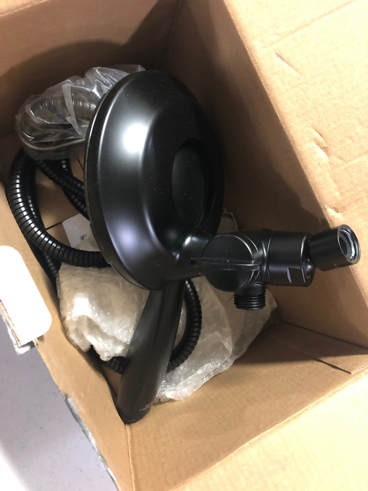 Delta 58499-BL Universal Showering Components 1.75 GPM Multi Function 2-in1 In2ition Shower Head and Hand Shower - Matte Black