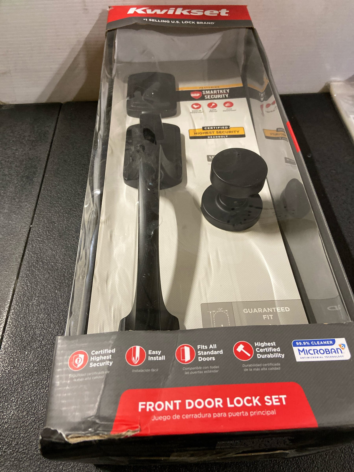 Kwikset CP818PGHPSKRDT-514S Prague Clear Pack Sectional Single Cylinder Keyed Entry Handleset with Pismo Interior Knob and SmartKey - Matte Black