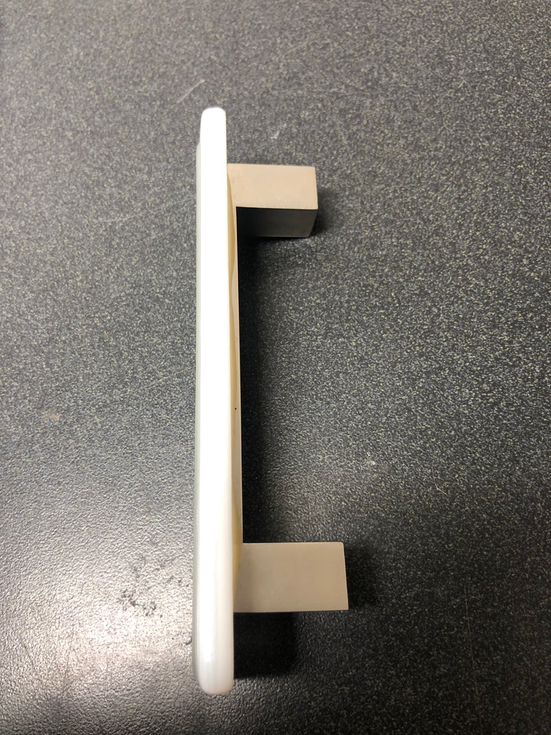 Sietto P-1400-SN Bandwidth 3-1/2 Inch Center to Center Bar Cabinet Pull with White Glass - Satin Nickel