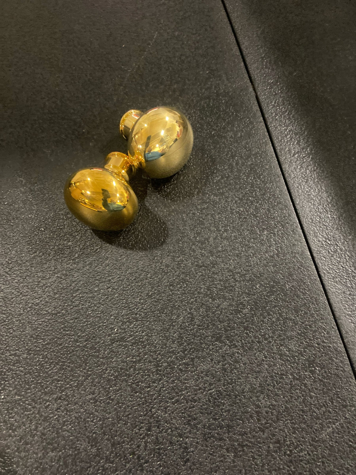 Baldwin 5000031MR Pair of Estate Knobs without Rosettes Locking/Latching Mechanism Purchased Separately - Non-Lacquered Brass