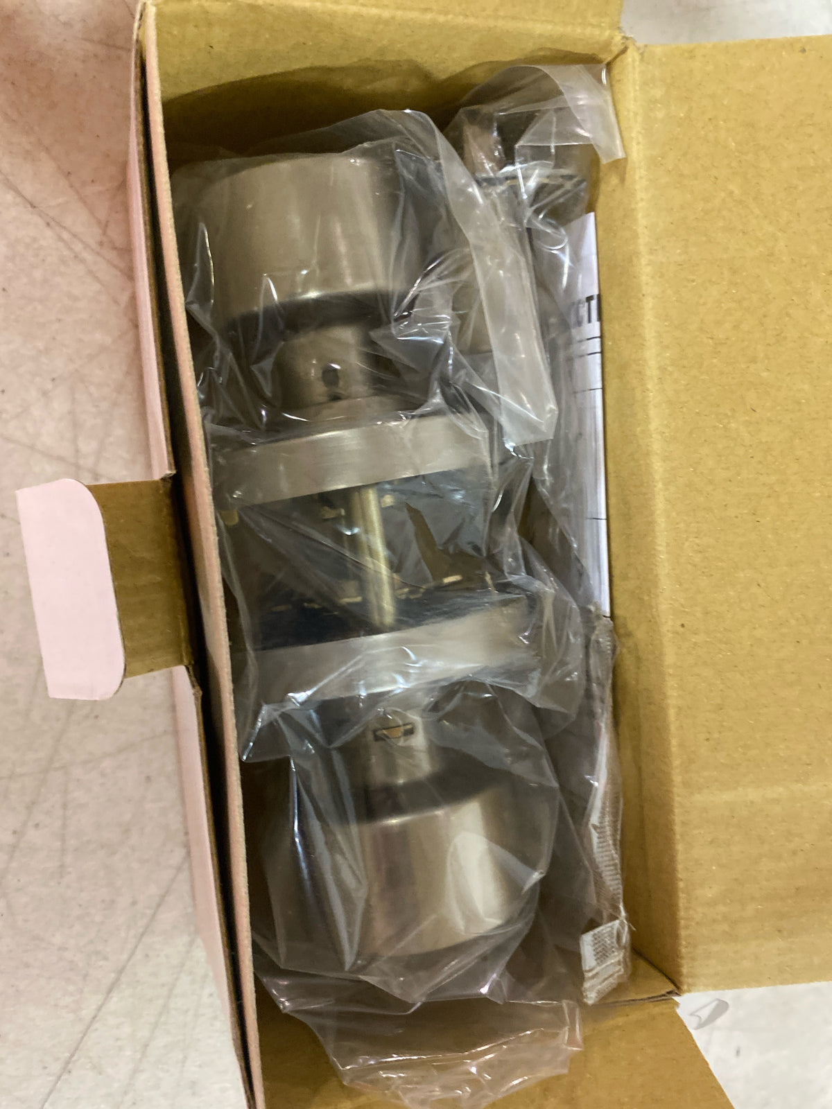 Miseno MLK4080SN Tuscora Shaker Passage Door Knob Set with Round Rose - Satin Nickel