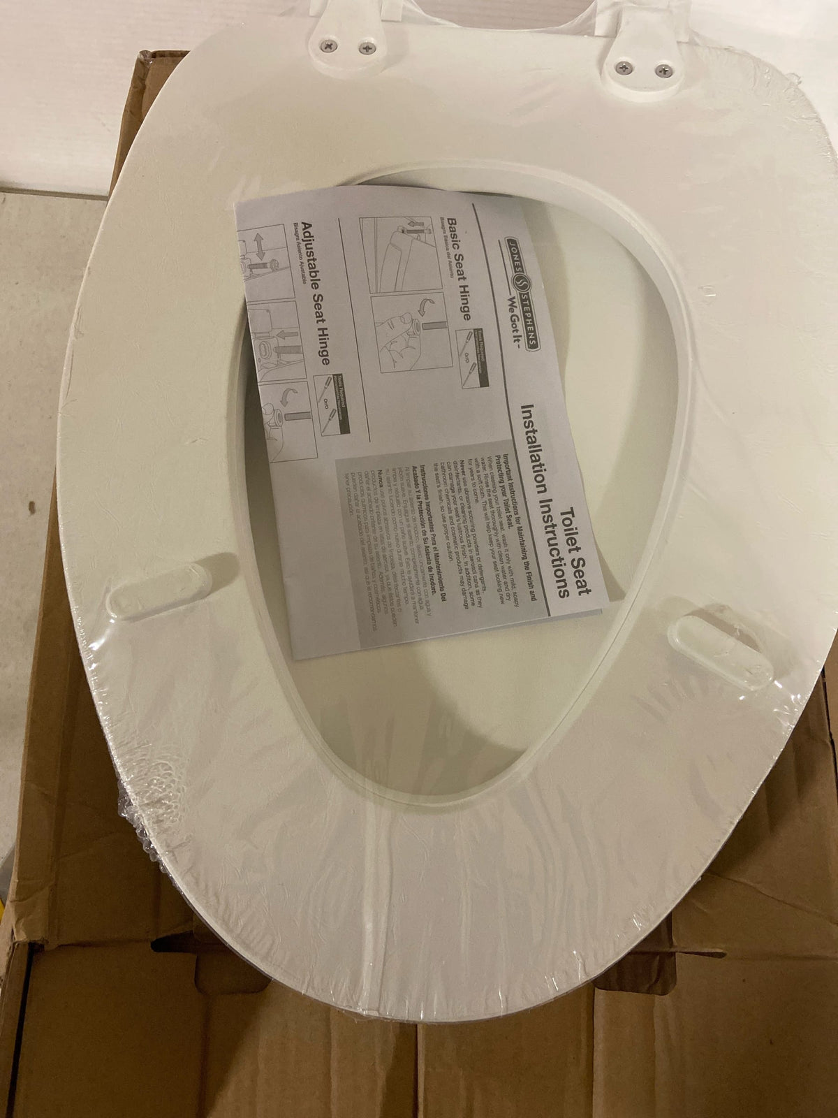 Comfort Seats C3B5E200 Deluxe Soft Seat Elongated
