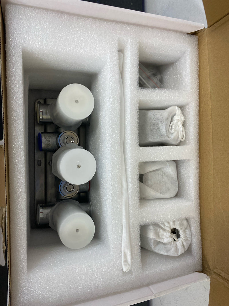 Signature Hardware 421852 Ryle Thermostatic Shower System with 7-3/4" Rain Shower Head and Hand Shower - Rough In Included - Chrome