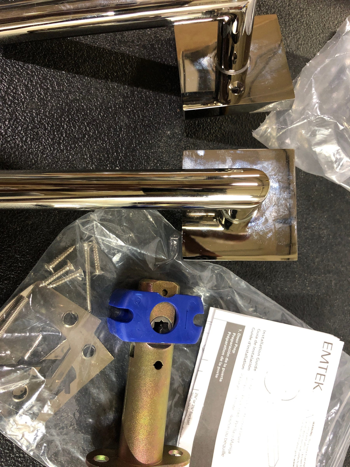 EMTEK Square Rosette Passage Set with Matching Finish Stuttgart Lever - Choice of Left/Right Handing and 7 Finishes - 5110STULHUS14 - Left Handed (LH) - Polished Nickel (US14)