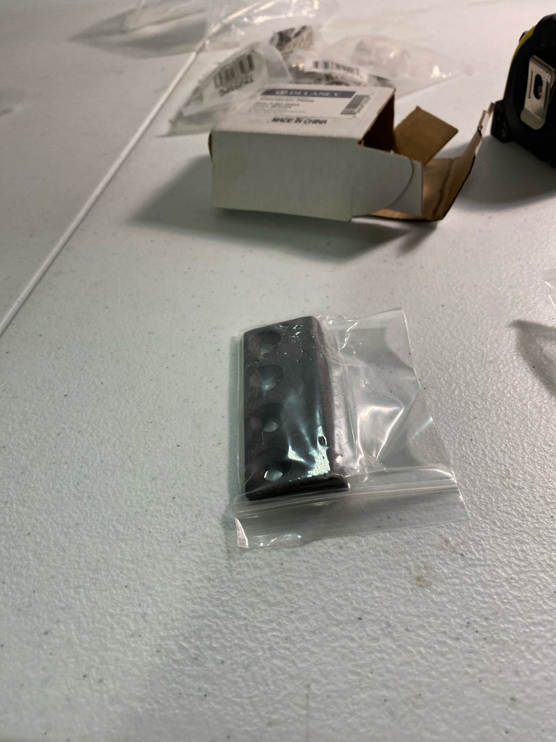 Delaney BD0002 Connector Plate for Delaney 1000, 2000, 3000, and 6000 Series Barn Doors - Bronze