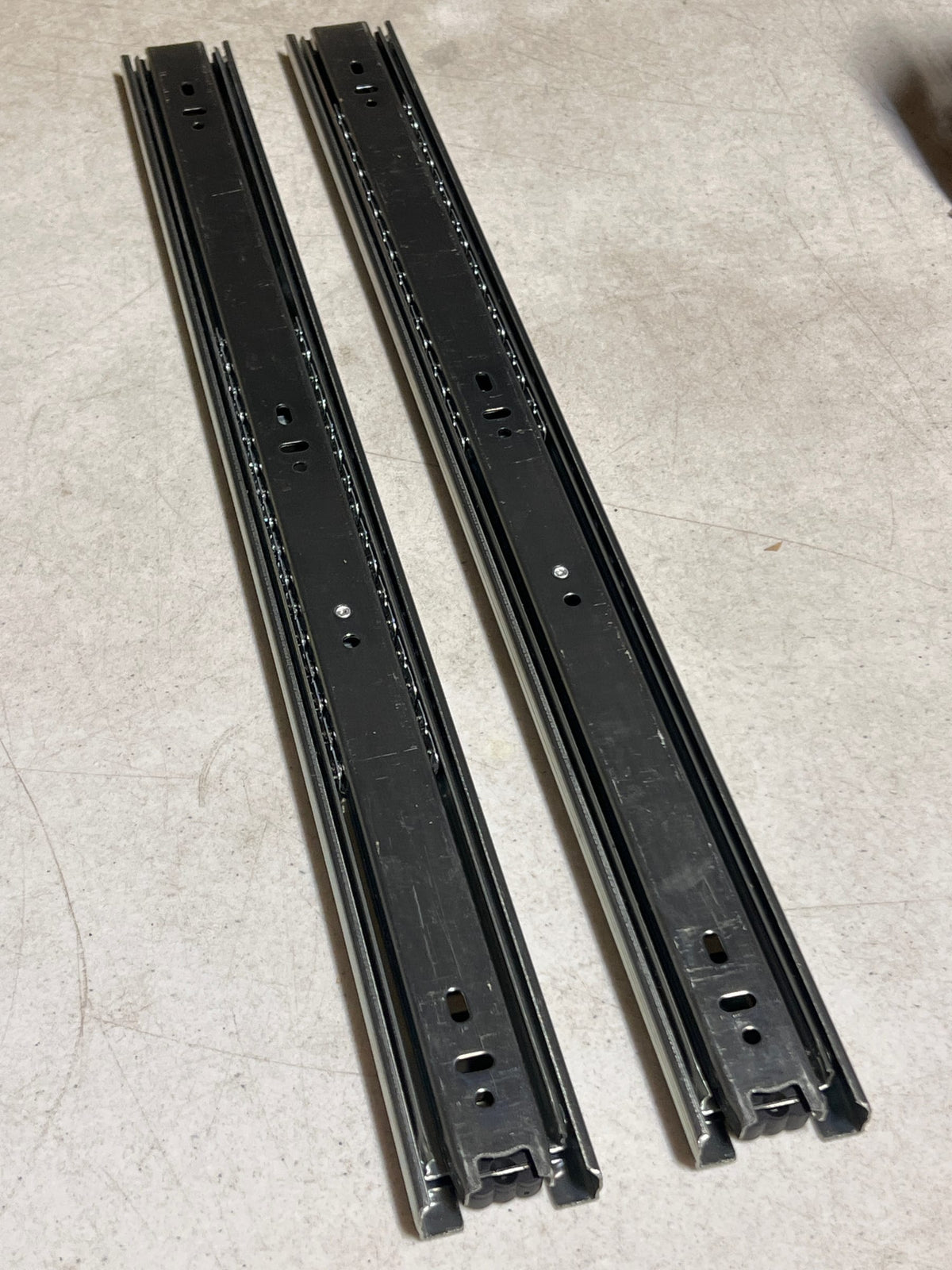 Unbranded 4501-20-1 20 in. Side Mount Full Extension Ball Bearing Drawer Slide with Installation Screws 1-Pair (2 Pieces)