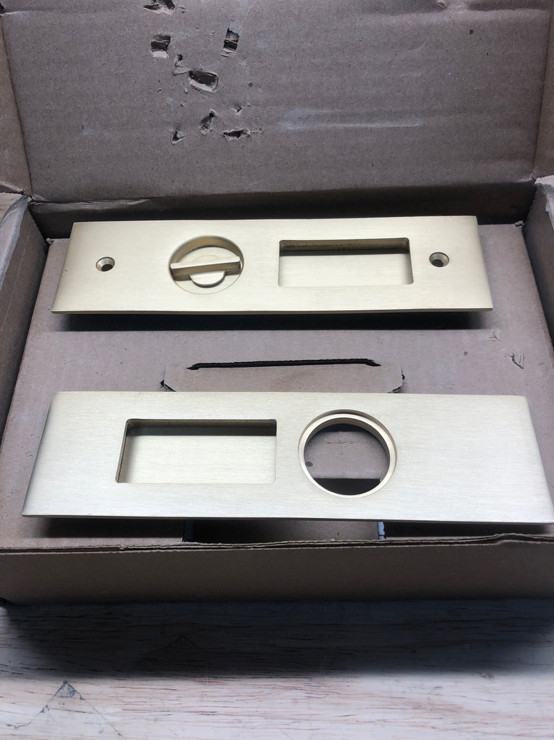 Emtek 2153US4138 Narrow Modern Rectangular 7-1/4 Inch Single Cylinder Keyed Entry Mortise Pocket Door Lock for 1-3/8" Thick Doors - Satin Brass