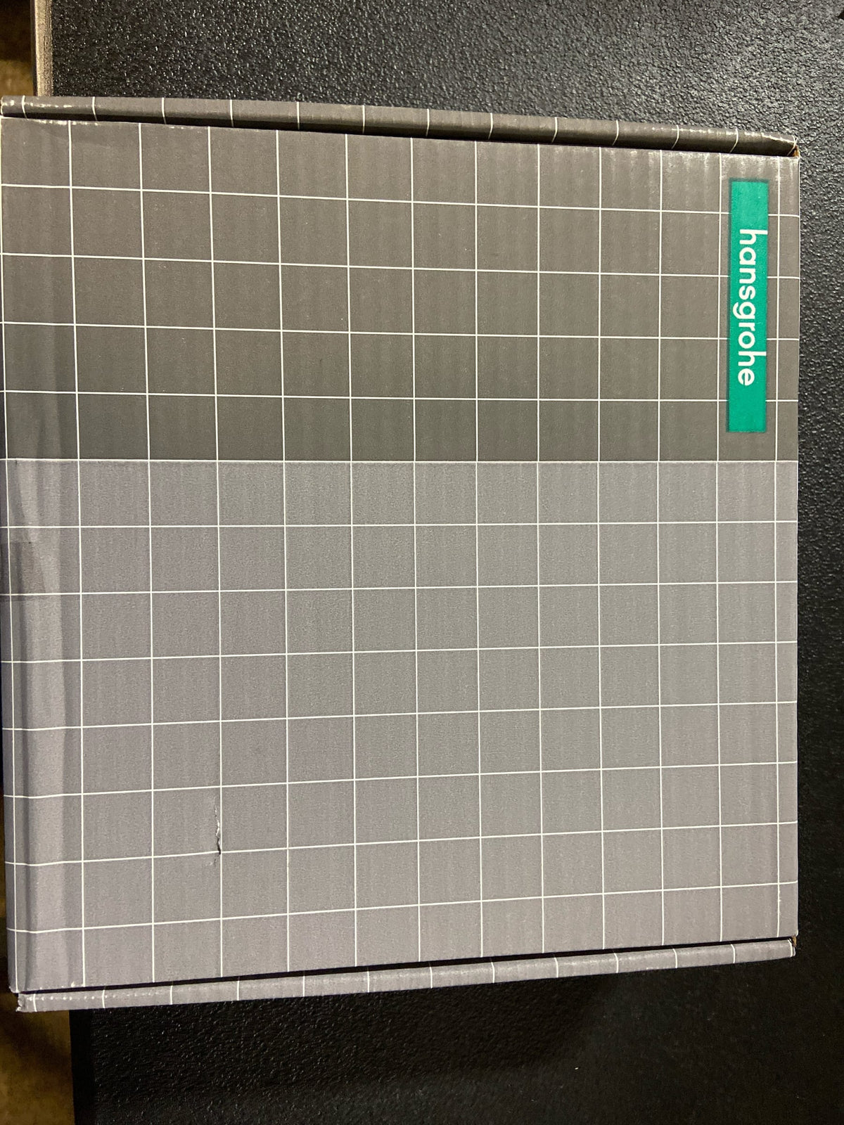 Hansgrohe 26281001 Vernis Blend 1-Spray Patterns 2.5 GPM 9 in. Fixed Shower Head in Chrome