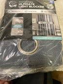Zenna home 5833y50X84GREY Grey Geometric Thermal Blackout Curtain - 50 in. W x 84 in. L