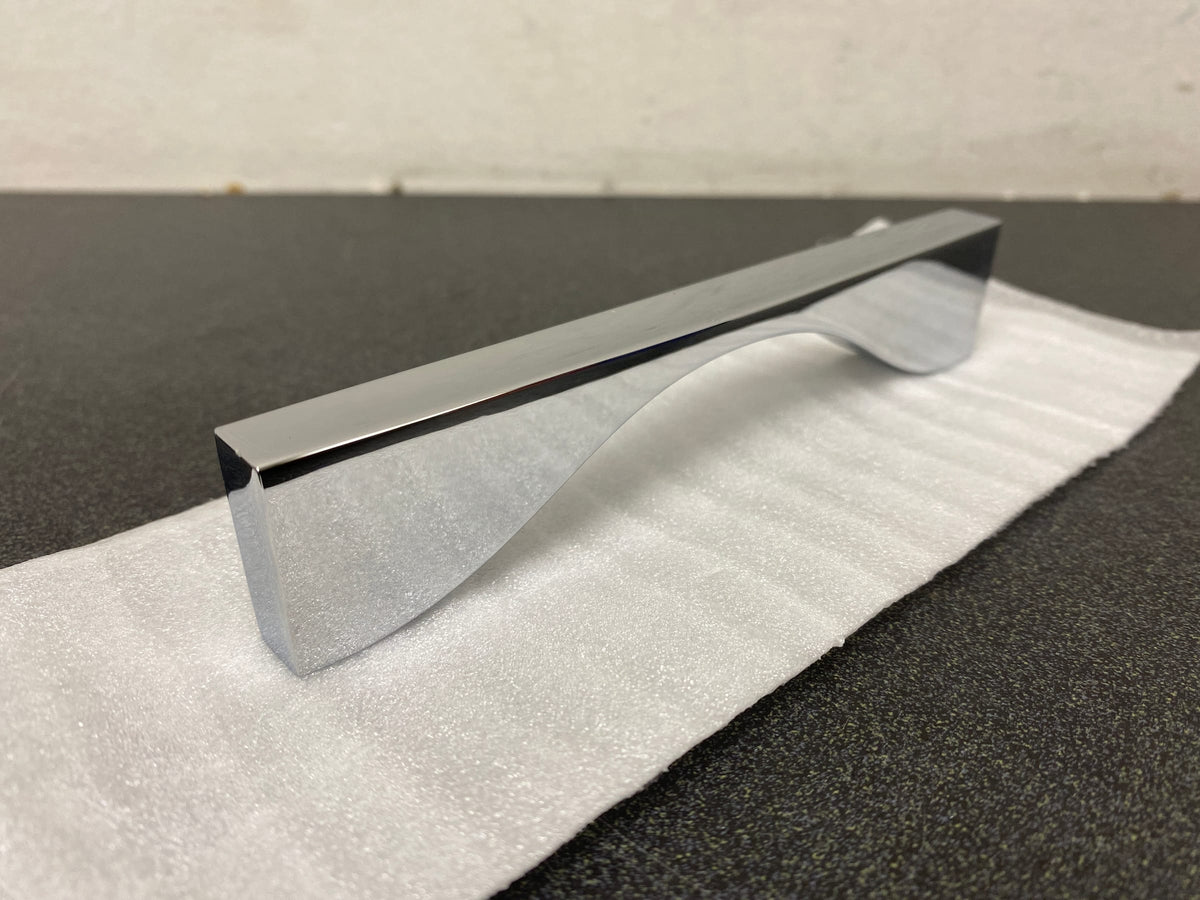 Belwith Keeler B076150-CH Channel 5-1/16" (128 mm) Center to Center Modern Bauhaus Cabinet Handle / Drawer Pull - Chrome