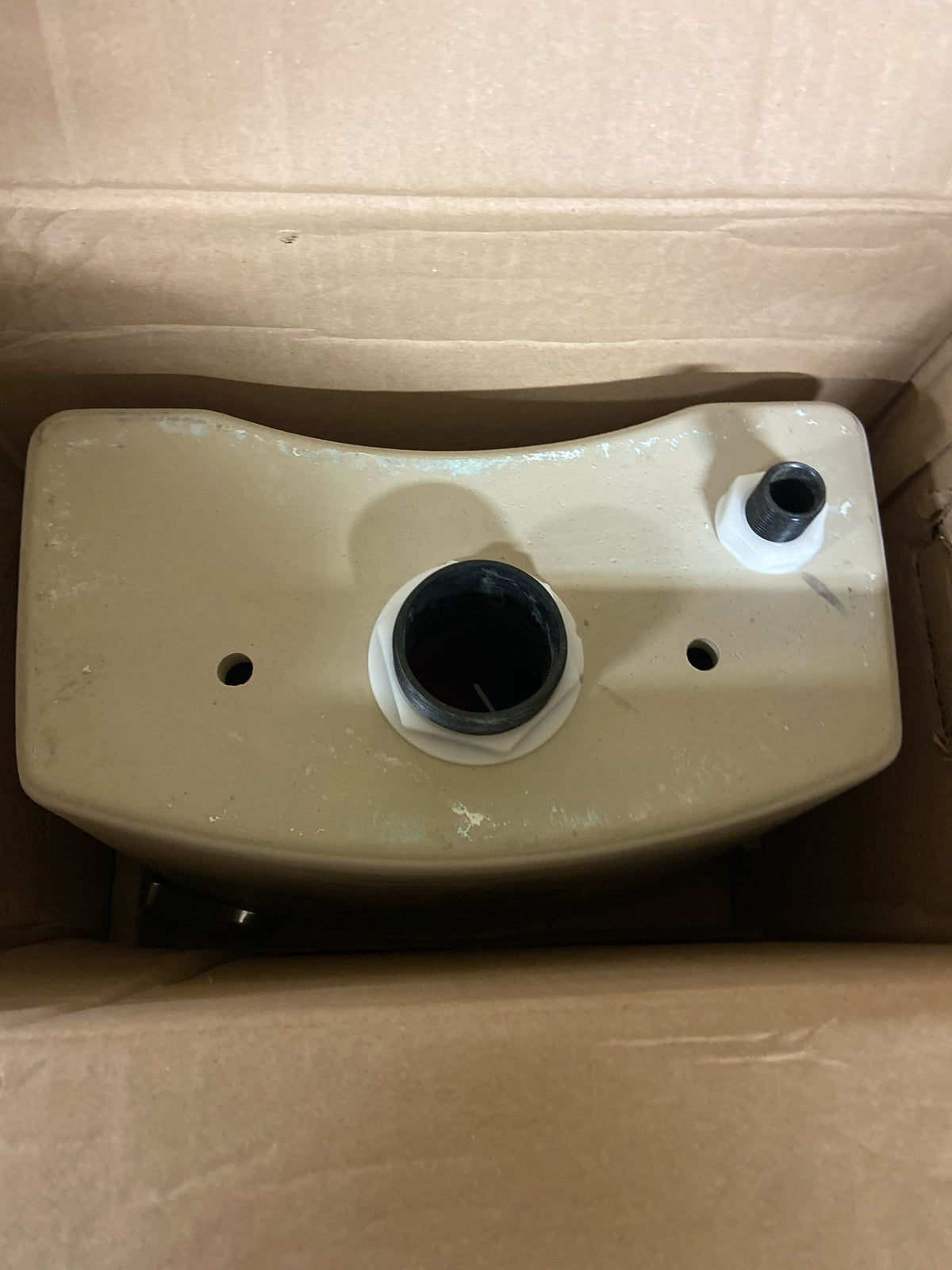 American Standard 4133A115.020 H2Optimum Siphonic Right Height Elongated Toilet Tank with Right Hand Trip Lever, White
