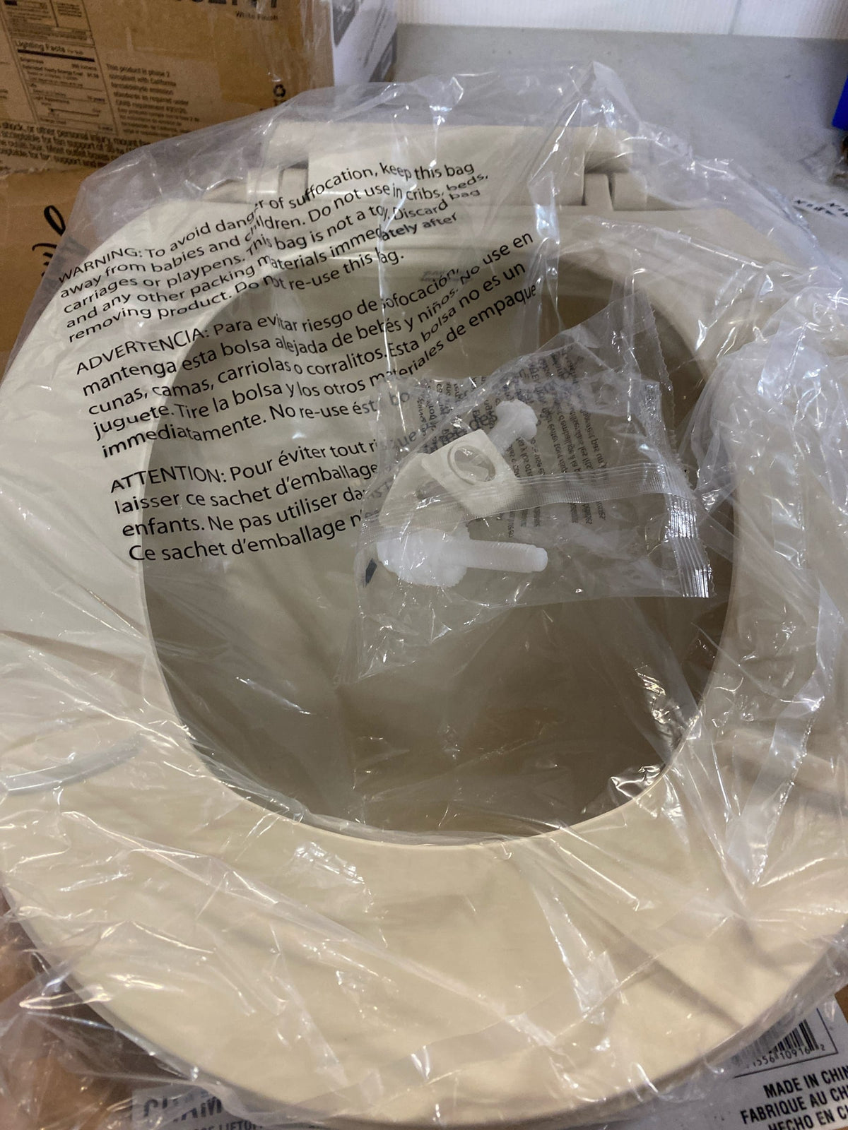 American Standard 5320B65CT.021 Champion Round Closed-front Toilet Seat with Slow Close - Bone